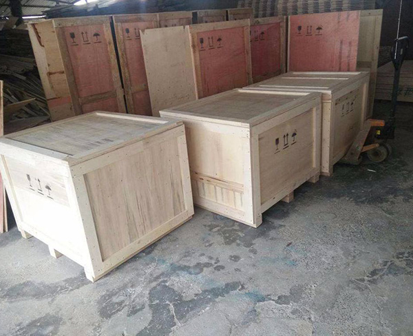 金海木业包装公司(图)-免熏蒸木箱-芜湖木箱