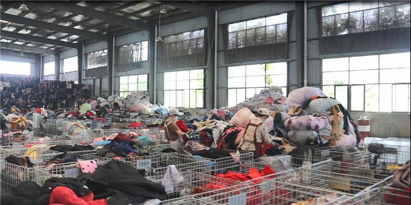 舊衣物回收加盟-安徽大良環保廠家-舊衣物回收加盟廠家