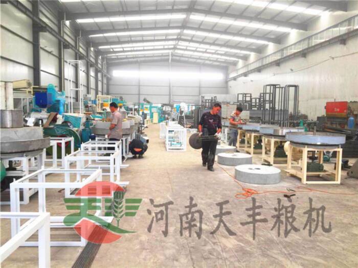南京面粉机-天丰粮机(在线咨询)-石磨面粉机厂