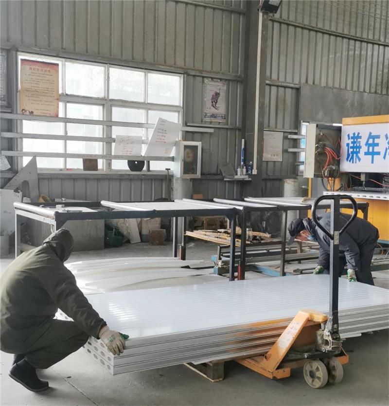 武汉谦年公司(图)-硫氧镁手工净化板-湖北硫氧镁净化板