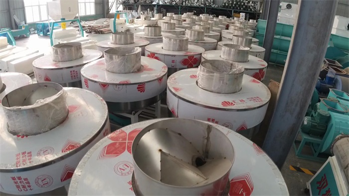 海南石磨面粉机-天丰粮油机械(在线咨询)-新型石磨面粉机