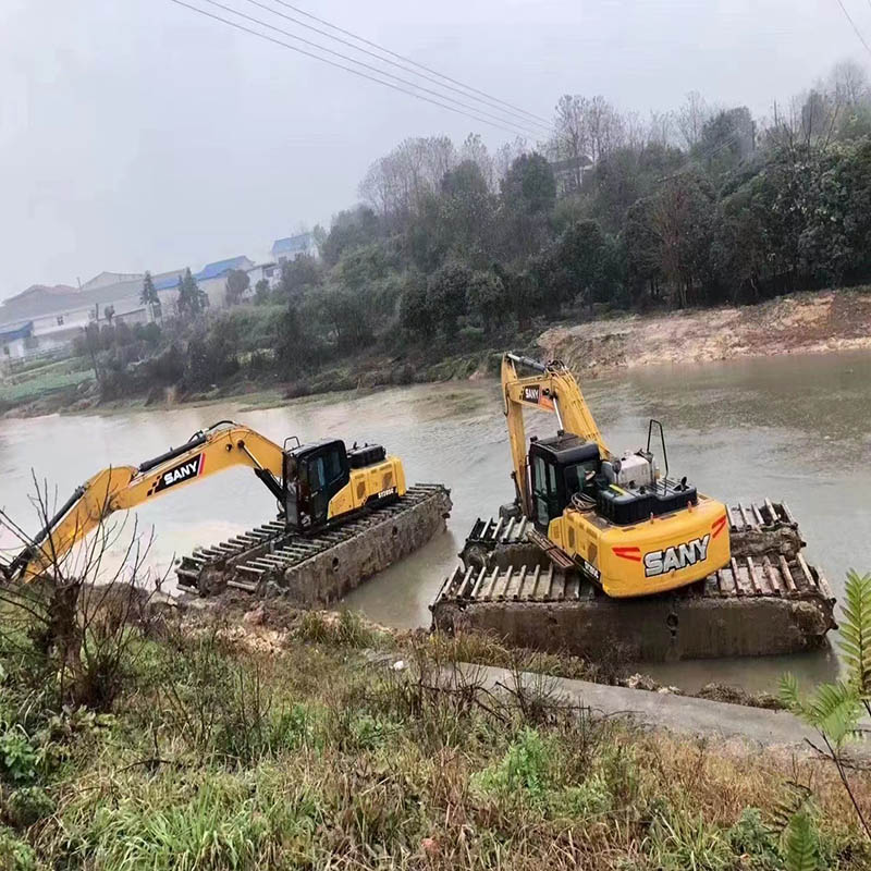 打樁水上浮船挖掘機租賃多少錢一個小時