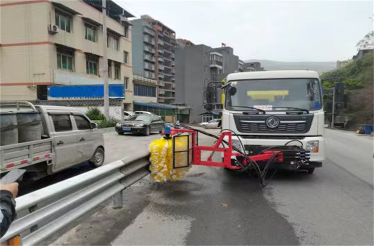 湖北公路護欄清洗機-公路護欄清洗機報價-德力金機械零中間商