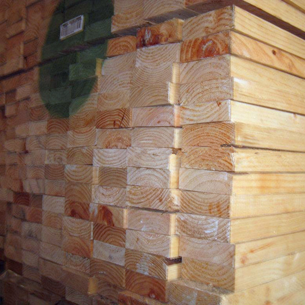 日照友聯木材加工廠家-3米輻射松建筑木方-輻射松建筑木方