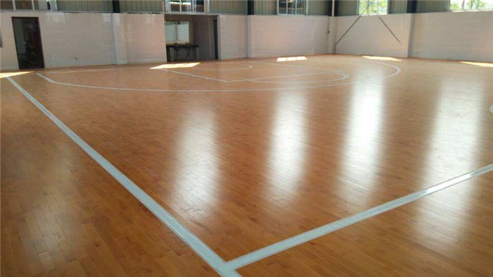 新会运动木地板-立美体育-运动木地板安装