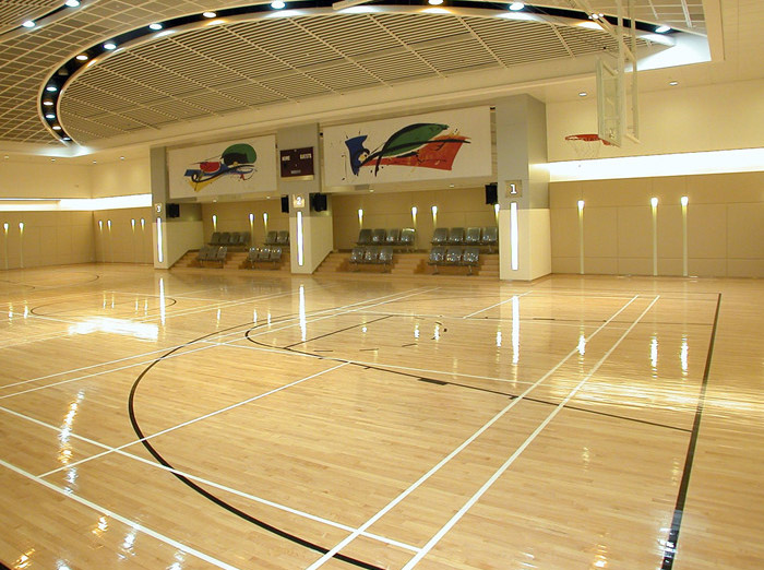 濠江体育木地板|篮球场体育木地板施工|立美体育