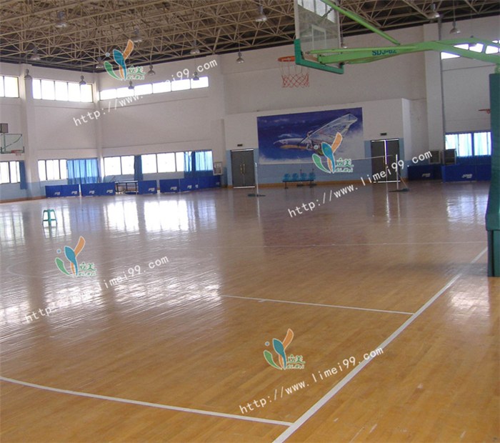 枫木体育篮球运动木地板、信宜运动木地板、立美建材