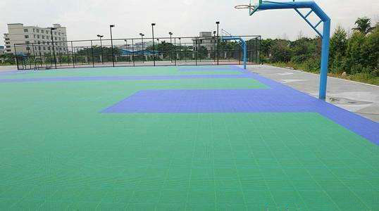 合肥拼装地板|立美体育|篮球场悬浮拼装地板
