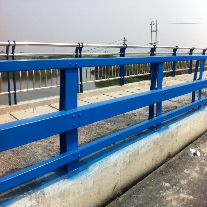 西藏桥梁防撞护栏