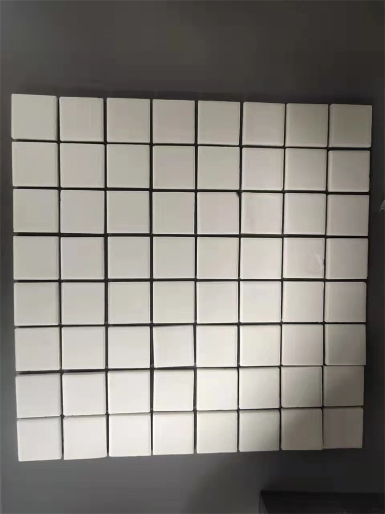 盛騰耐磨(圖)-耐高溫氧化鋁襯板-氧化鋁襯板