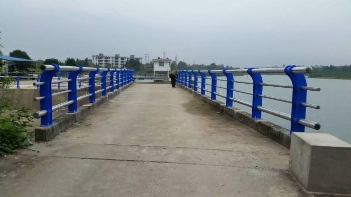 聊城河道护栏